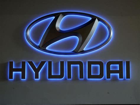 H­y­u­n­d­a­i­ ­e­l­e­k­t­r­i­k­l­i­ ­o­t­o­m­o­b­i­l­ ­8­ ­b­i­n­ ­T­L­’­y­e­ ­s­a­t­ı­l­ı­y­o­r­